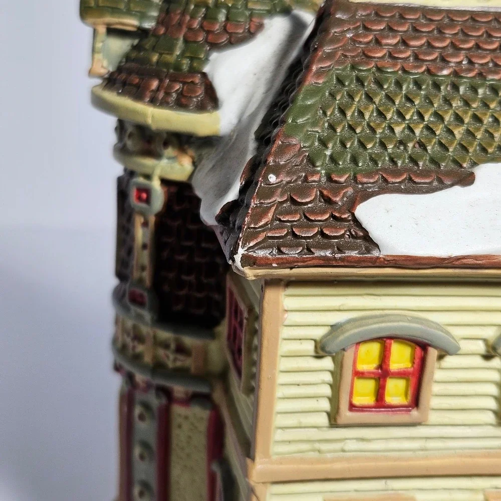 Lemax Coventry Cove Whartons Manor Porcelain Lighted House 2003 Village Decor
